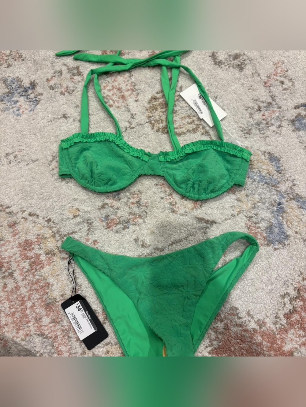 Women's Green Floral Textured Fuffle Bikini Set